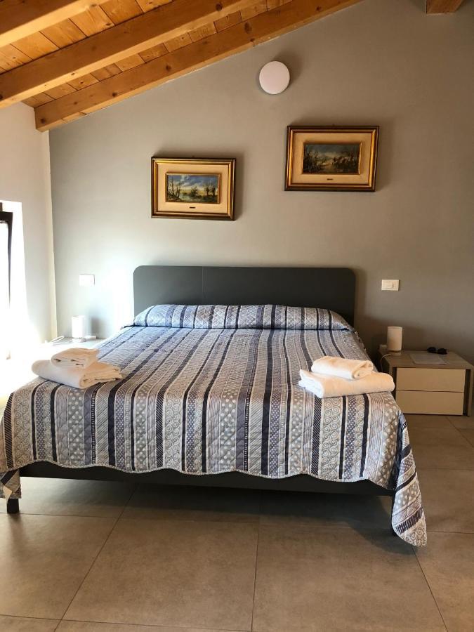 La Casa Della Ada Hotel Castelnuovo del Garda Buitenkant foto